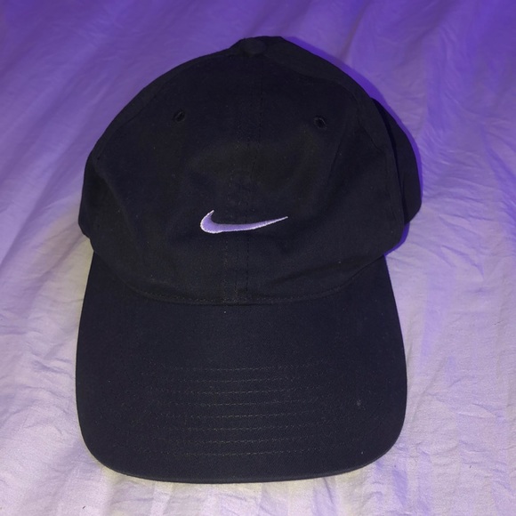 nike hat - Picture 1 of 3